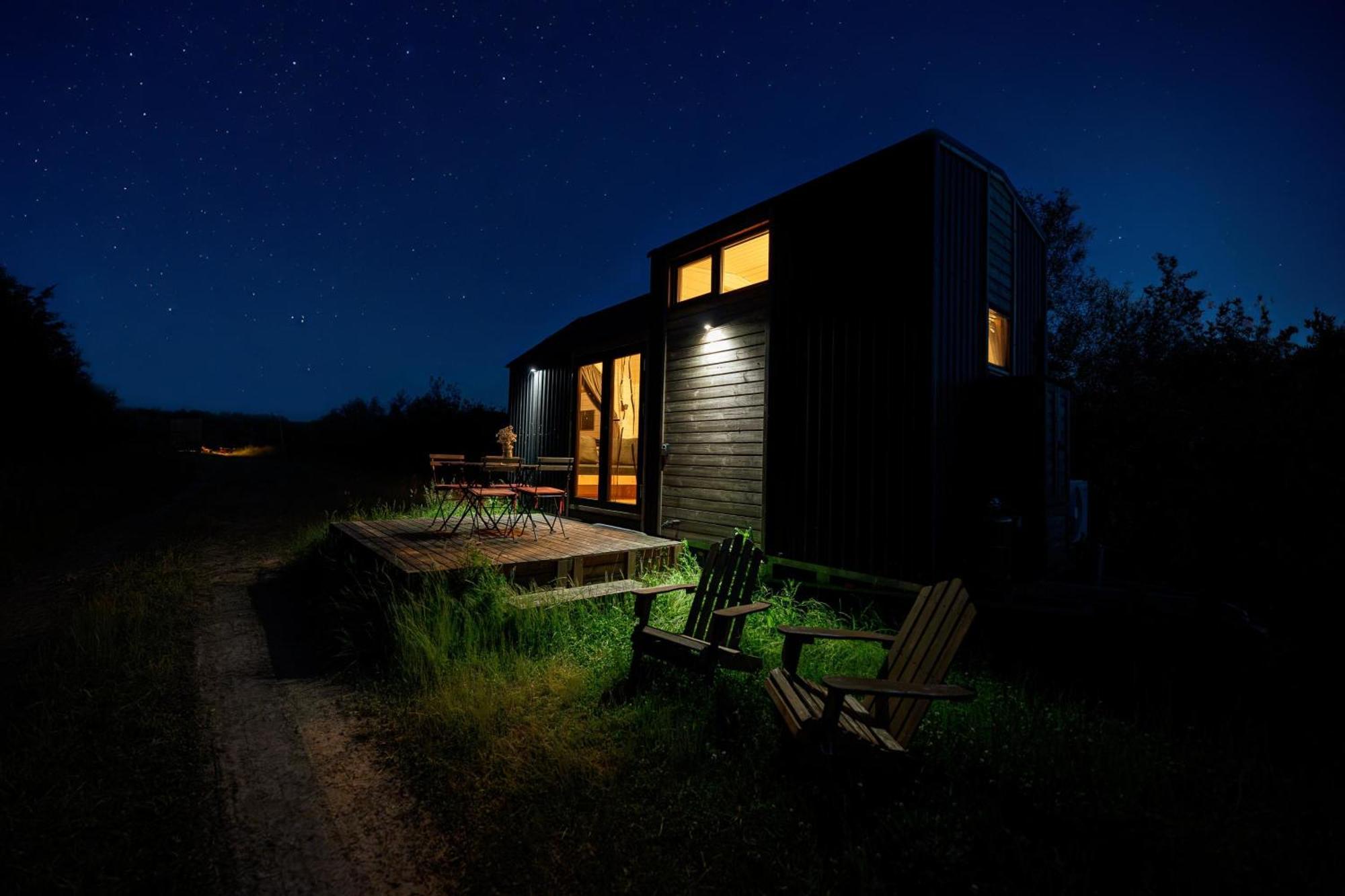 Ezy House 1 By Tiny Away Villa Ezy-sur-Eure Exterior photo